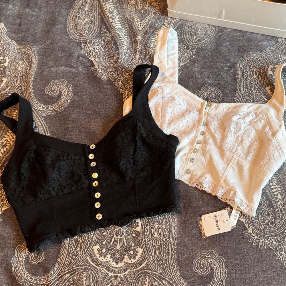 Free People Black and Cream Lace Crop Tops sz s